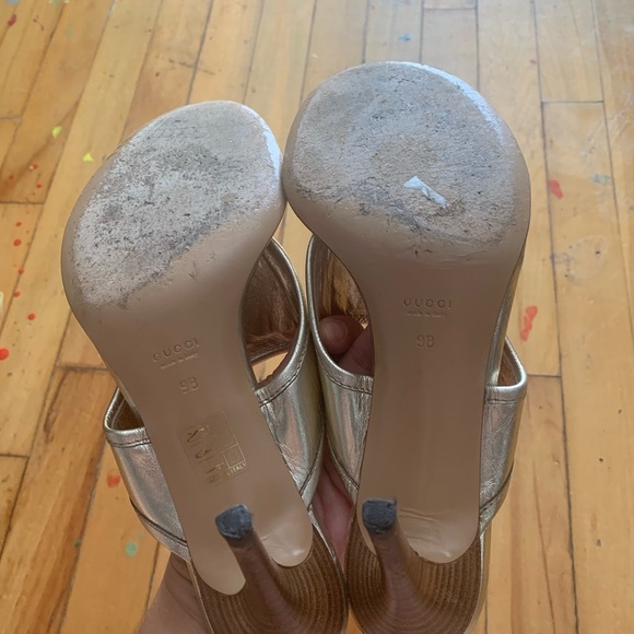 Gucci Women's Gold Sandals big logo heels - Picture 4 of 5